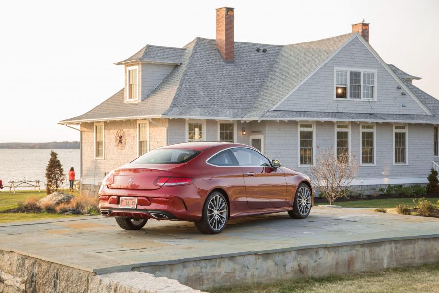  Mercedes-Benz C300 Coupe AMG Line 2016 года  (NA) (фото 24 из 26)